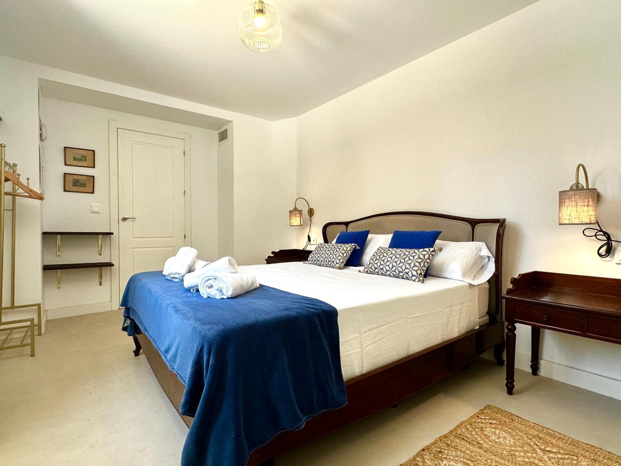 Villa Clavero Nine Premium Apt Малага Екстериор снимка